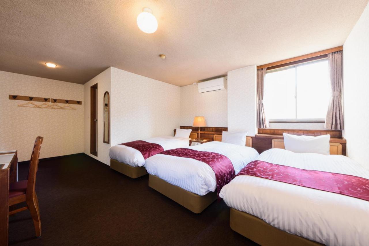 Hotel New Moustache Shizuoka
